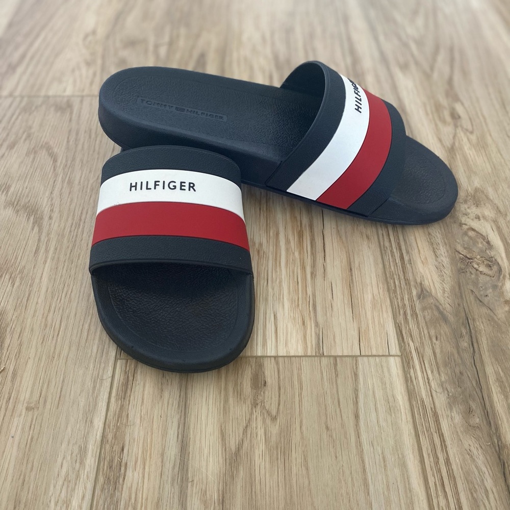 BRAND NEW Tommy Hilfiger Men’s Slides